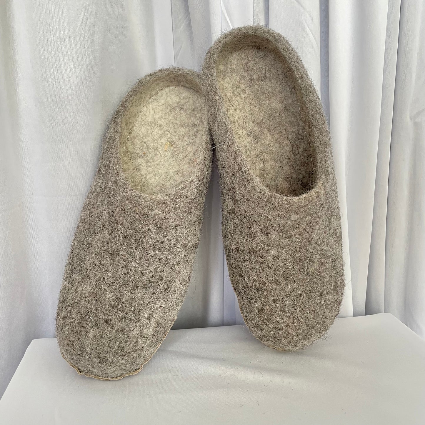 Felt slippers