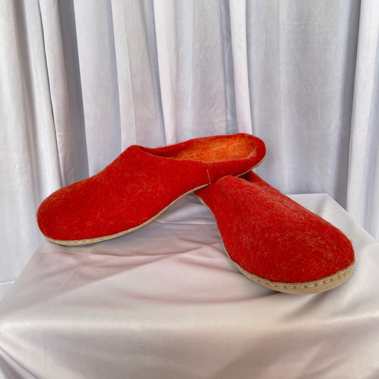 Felt slippers