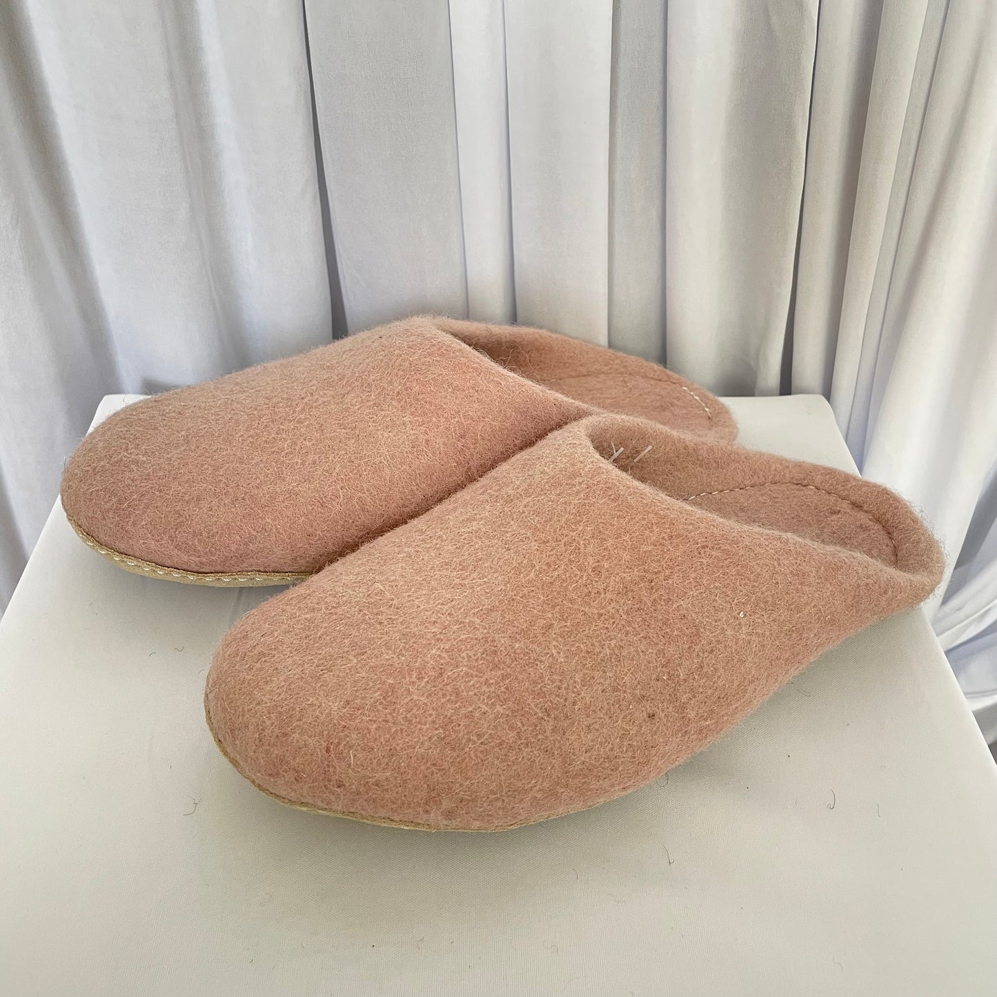 Felt slippers